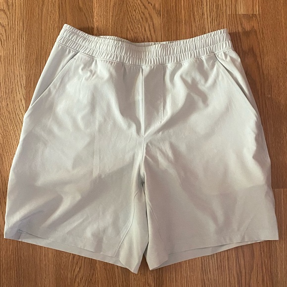 Lululemon Pacebraker Short - Picture 3 of 6